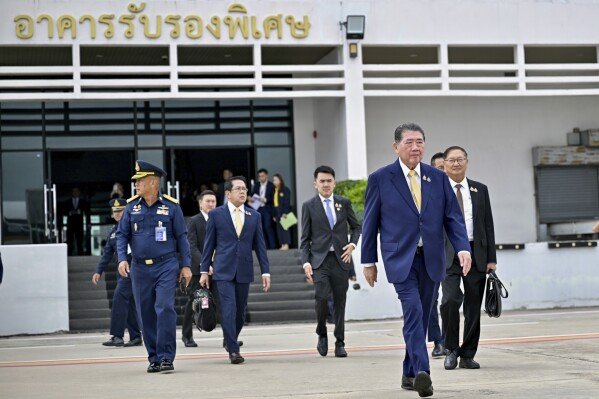 Thailand, Cambodia Agree for Direct Talks in Malaysia as Fighting Enters Fifth Day