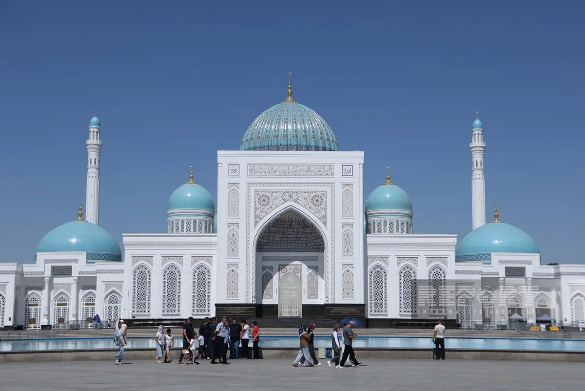 Delegates of Islamic Civilization Media Forum Tour Imam al-Bukhari Memorial Complex in Samarkand