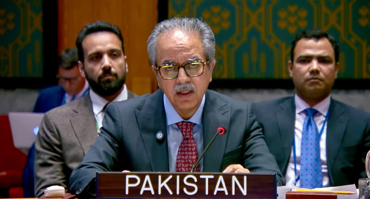 Pakistan Backs Saudi Self-Defense at Emergency UNSC Yemen Meeting
