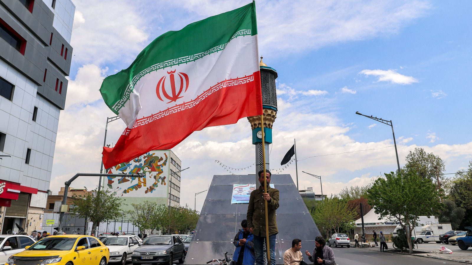 Mashhad, US–Iran Agreement, Pakistan, Tehran