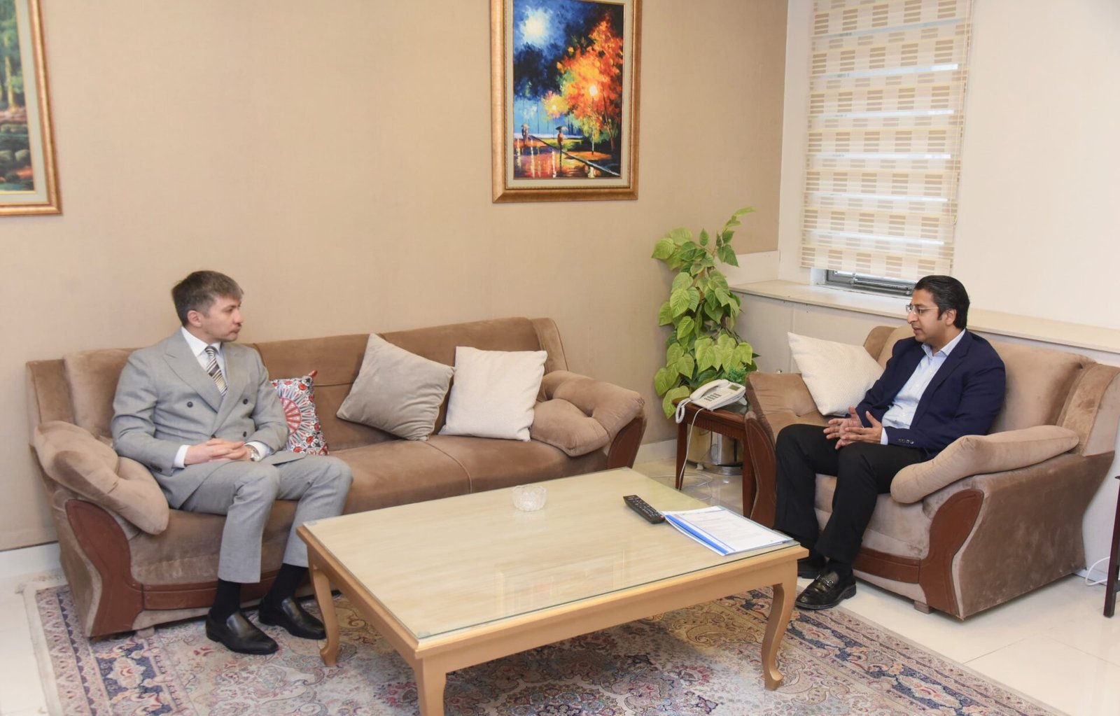 Pak-Kazakhstan Discuss Trade, Connectivity and Regional Cooperation