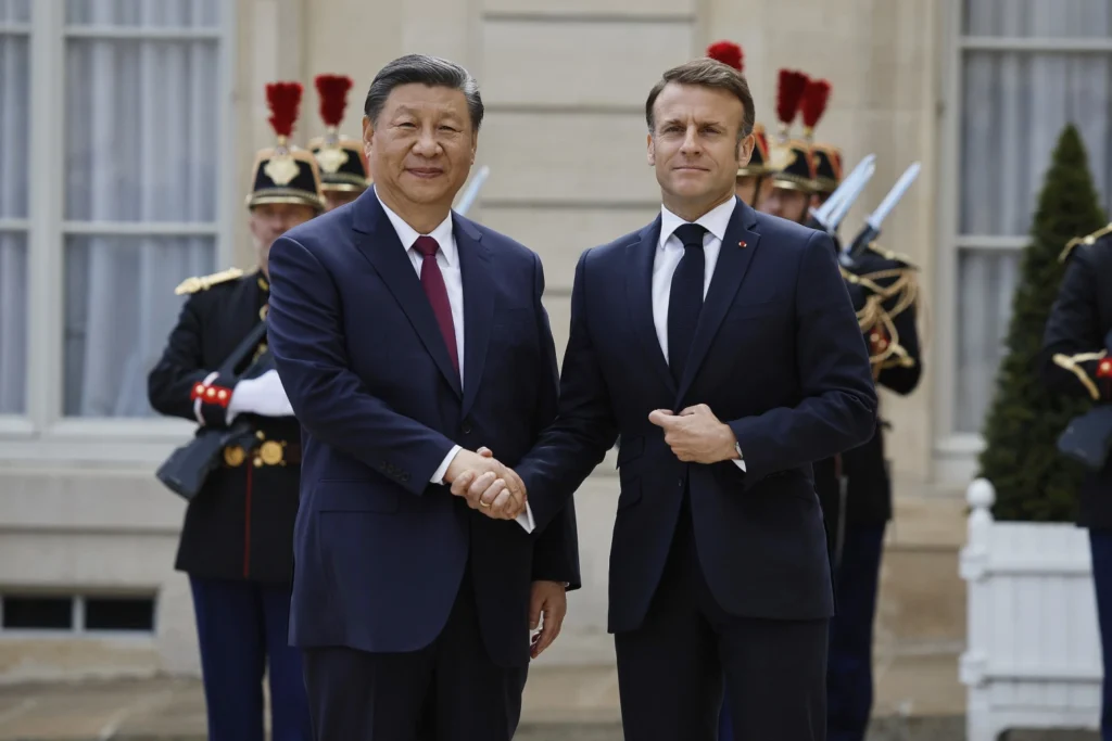 Macron Seeks China’s Help on Global Trade, Geopolitics and Climate