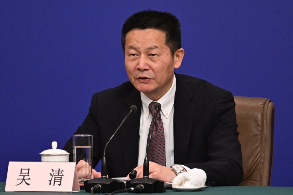 Chinese Market Faces Uncertainty as Securities Regulatory Chief Looks to Step Down