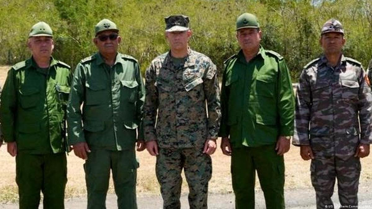 Top US and Cuban Military Officers Meet at Guantanamo Bay