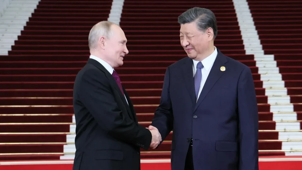 President Xi congratulates Putin on his re-election