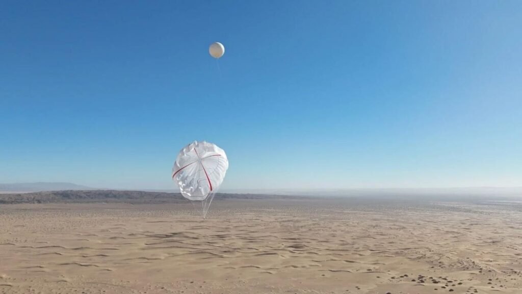 World's Largest High-Altitude Wind Energy Kite Takes Off in Northern China