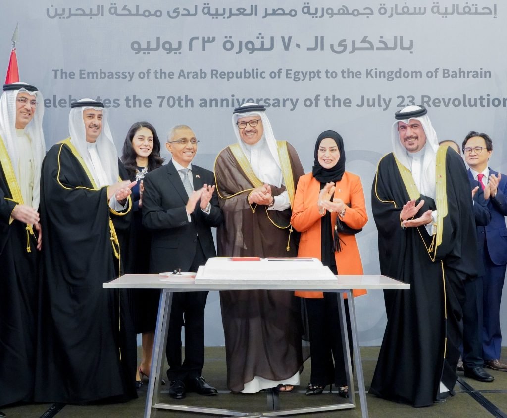Bahrain's FM celebrates Revolution Day