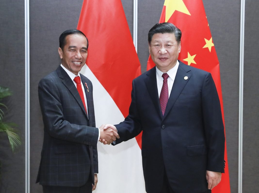 Indonesian President Joko Widodo with Chinese President Xi Jinping