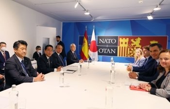 Japanese Prime Minister meets Spanish Counterpart 1 Japan