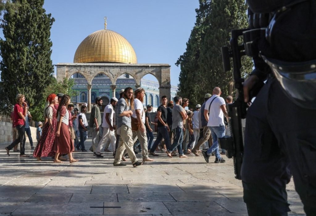 Pakistan condemns the storming on Al Aqsa Mosque