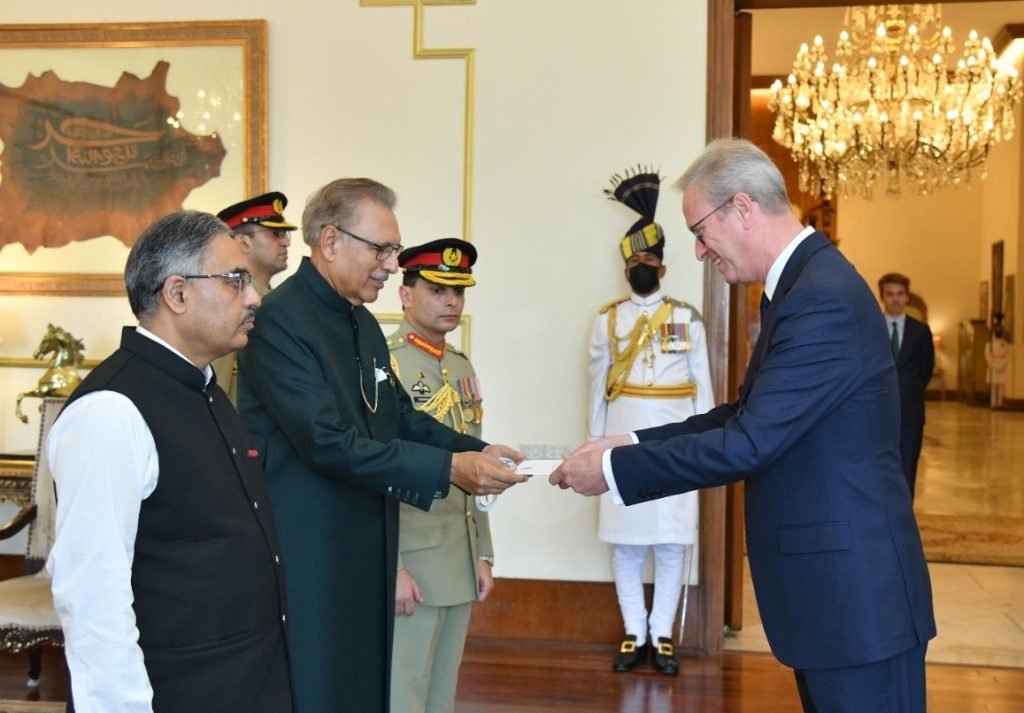 President of Pakistan receives credentials of Belgian Ambassador