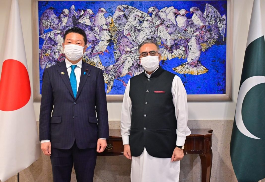 Foreign Ministry officials of Pakistan and Japan meet