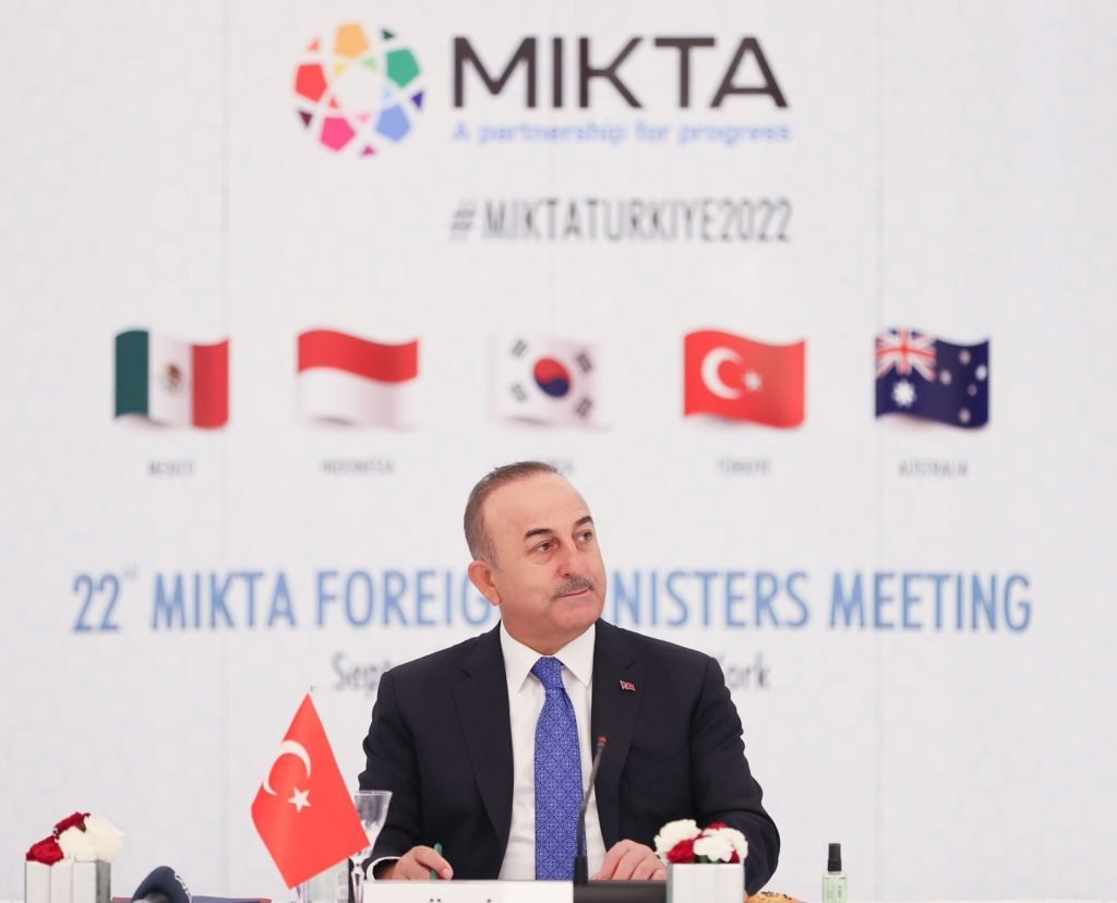 Foreign Minister of Turkiye hosts MIKTA meeting