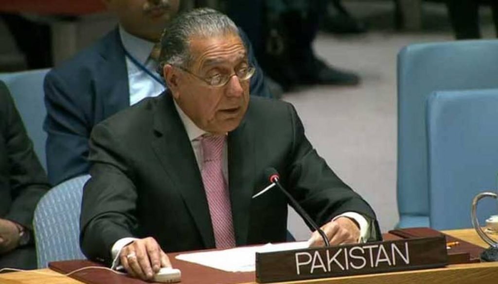 Permanent Representative of Pakistan to UN Ambassador Munir Akram addresses UN