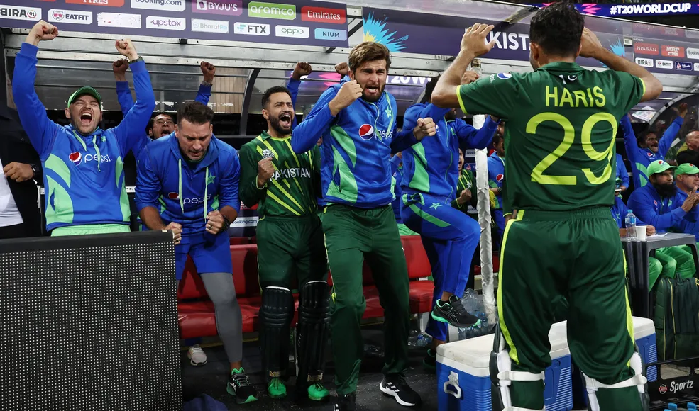 Shaheen Afridi, Haris, Nawaz and other celebrating the win of Pakistan.