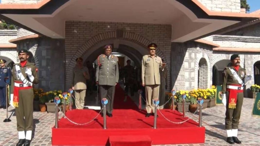 Chief of South African National Defense Force visits Pakistan