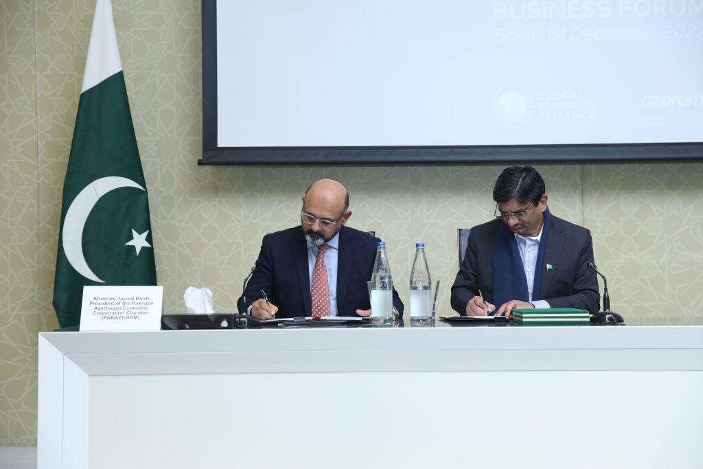 The Chairpersons of GBA and PAKAZCHAM while signing an agreement.