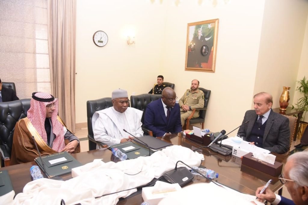 Prime Minister of Pakistan received Hissein Brahim Taha, the Secretary-General of the Organization of Islamic Cooperation (OIC)
