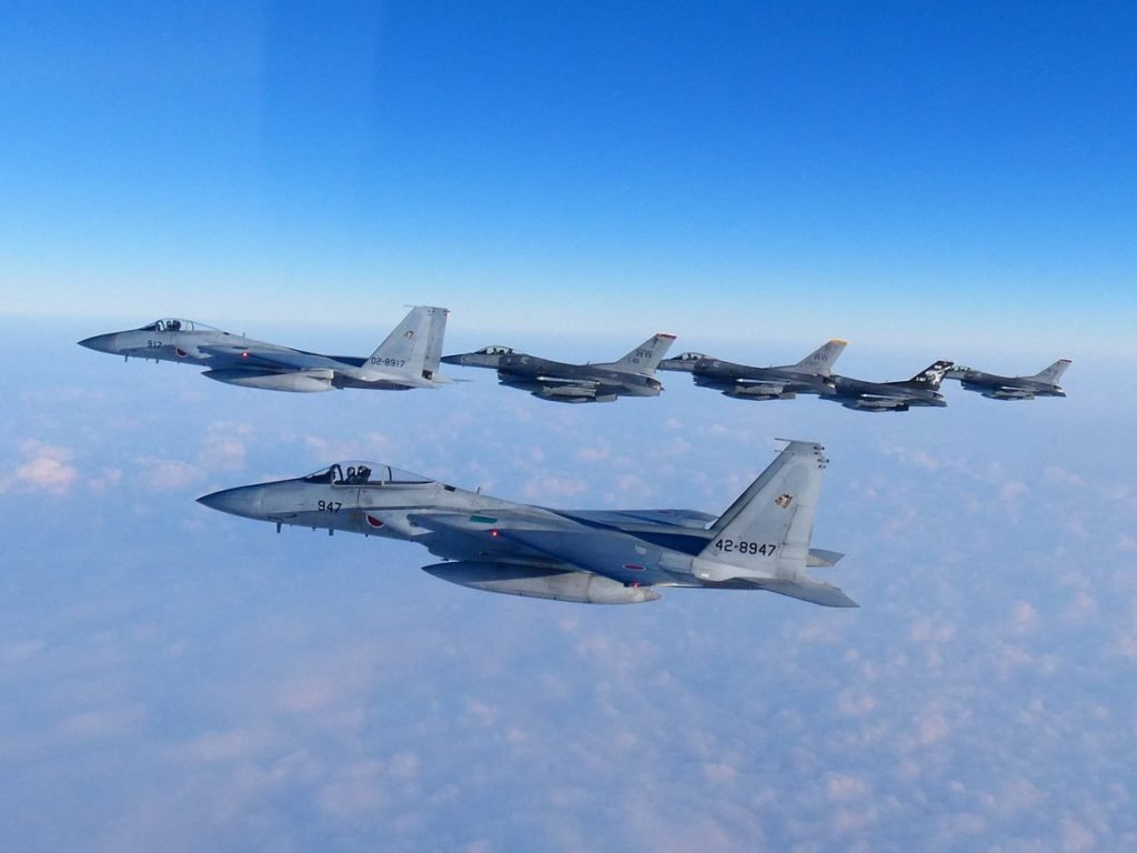 China censures US aircraft's flight through Taiwan Straits