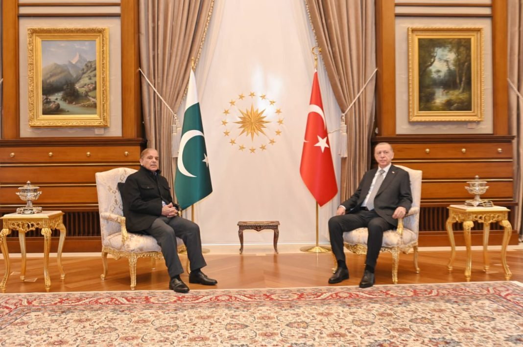 Pakistan Embassy Turkiye stated Prime Minister Mian Muhammad Shahbaz Sharif met with Turkish President Recep Tayyip Erdoğan at Presidential Complex in Ankara.