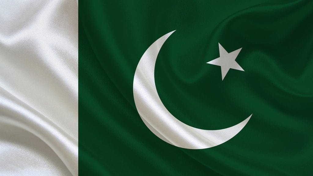 Pakistan’s Prime Minister sequentially meets President of Russia, Sri Lanka