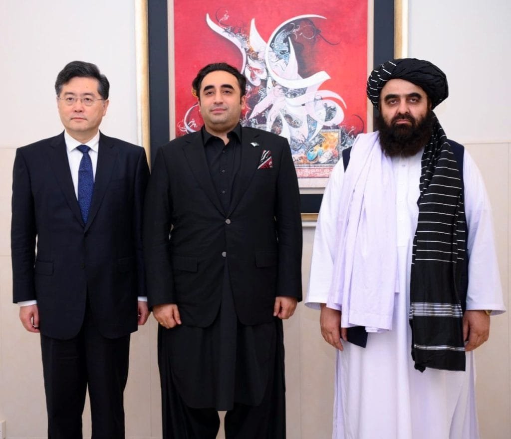 The 5th China-Pakistan-Afghanistan Trilateral Foreign Ministers' Dialogue was held today at the Pakistani Ministry of Foreign Affairs, reiterating the three countries' adherence to regional cooperation and addressing current issues.