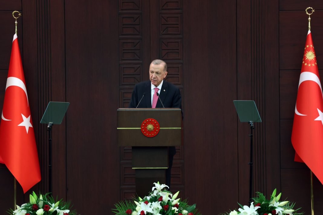 President Recep Tayyip Erdoğan was officially sworn in for his new term as the President of Türkiye in a dignified ceremony held at the General Assembly Hall of the Parliament.