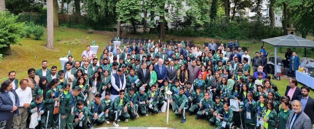 Ambassador Dr. Mohammad Faisal, along with the officers and staff of the Embassy of Pakistan in Berlin, hosted a heartwarming welcome reception at the Pakistan House for the Pakistani squad participating in the Special Olympics World Games 2023.