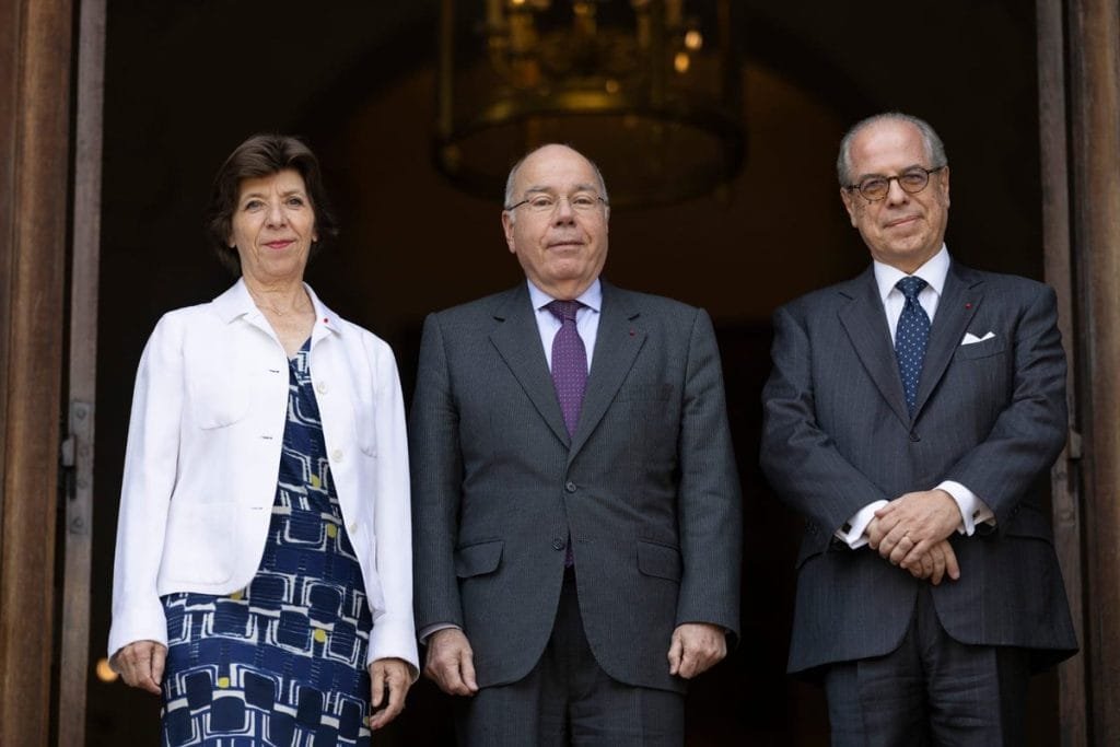 Brazil FM in Paris