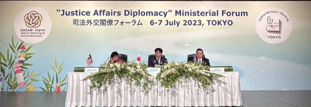 ASEAN Secretary-General spearheads successful ASEAN-Japan Special Meeting of Justice Ministers