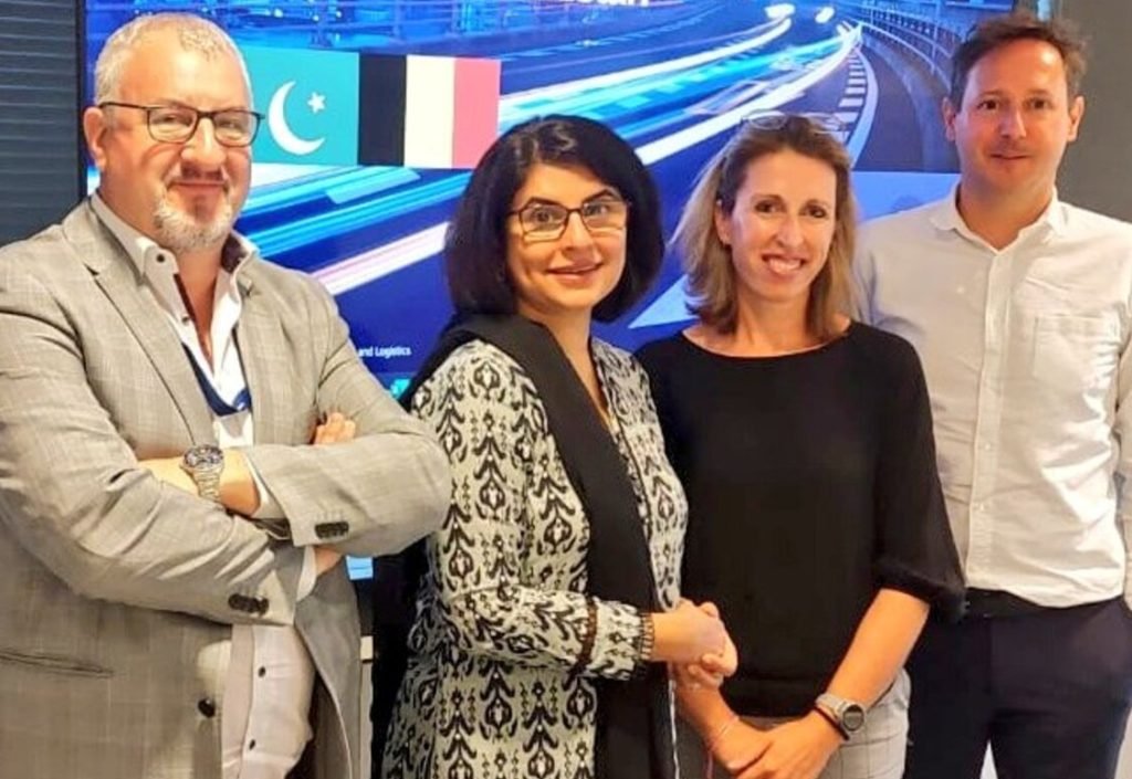 Pakistan Ambassador meets DSV Managing Director.