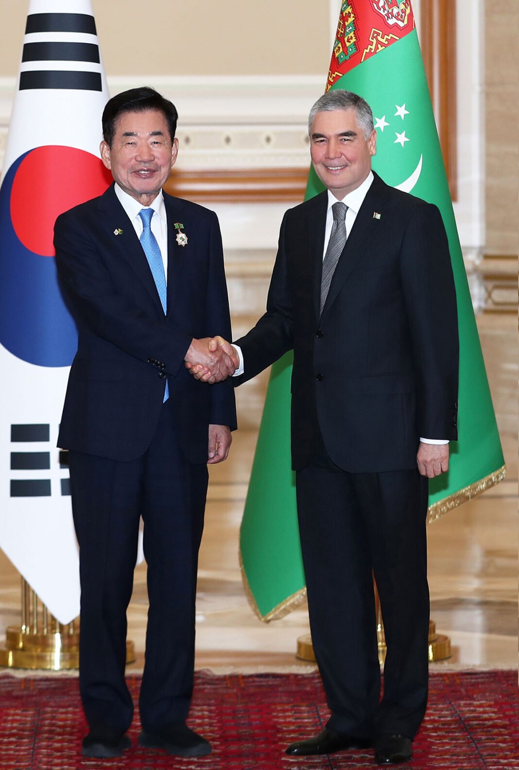 Turkmenistan hosts Korean President, bilateral agreements signed