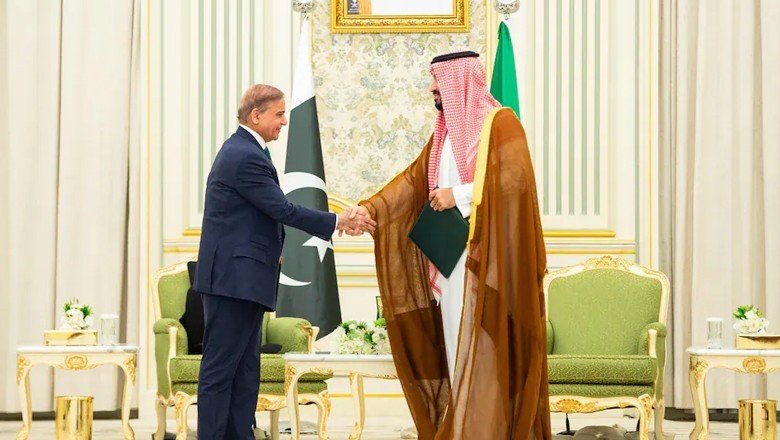 What Does Pakistan-Saudi Defense Pact Mean for the Gulf