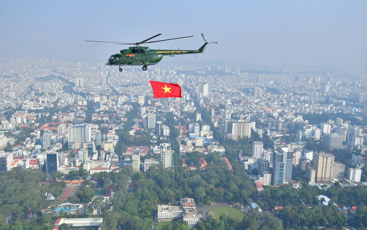 Vietnam Celebrates 50 Years of Reunification With Grand Parade