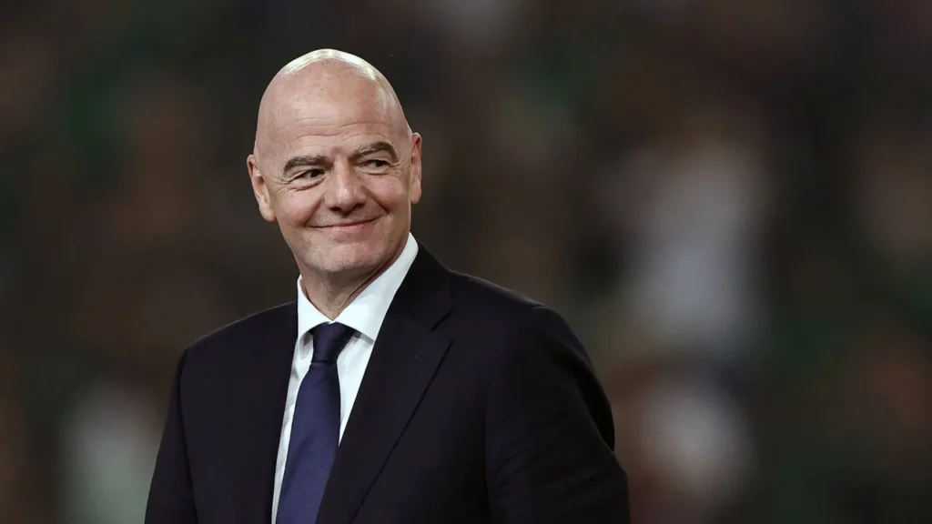 FIFA President Promises Early Visit, Pledges to Boost Football in Pakistan
