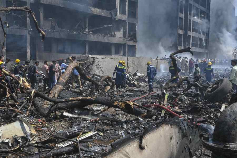 Questions Arise After Boeing 787 Crashes Minutes After Takeoff in Ahmedabad
