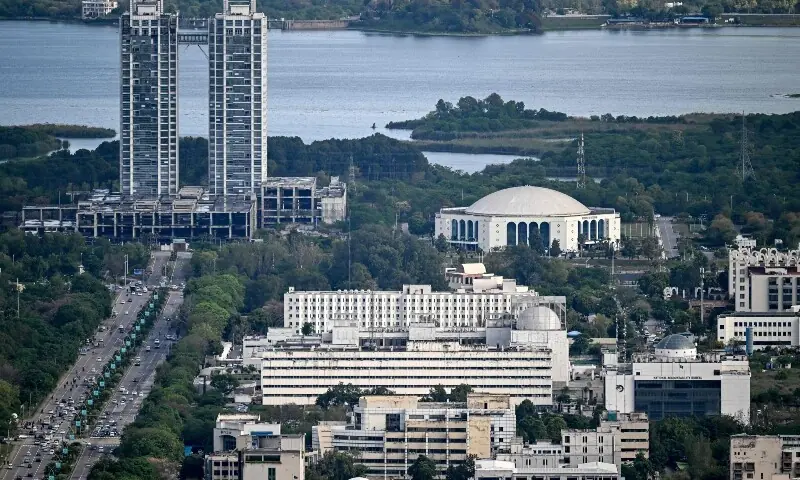 All Eyes on Islamabad as Iran, US Delegations Arrive for Talks Hoped to Bring Peace