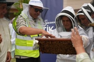 Turkiye’s TİKA Promotes Women’s Economic Empowerment Through Beekeeping in Gilgit-Baltistan 3 TİKA