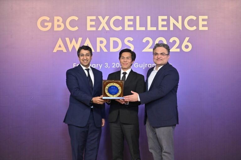 Thai Ambassador Honored at GBC Excellence Award Ceremony in Gujranwala