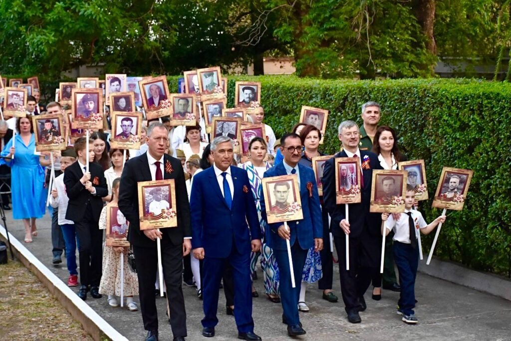 Parade at Russian Embassy, Islamabad in the Memory of Great Patriotic War