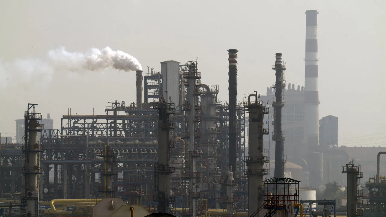 Bangladesh, Energy, Iran War, economy, Middle East