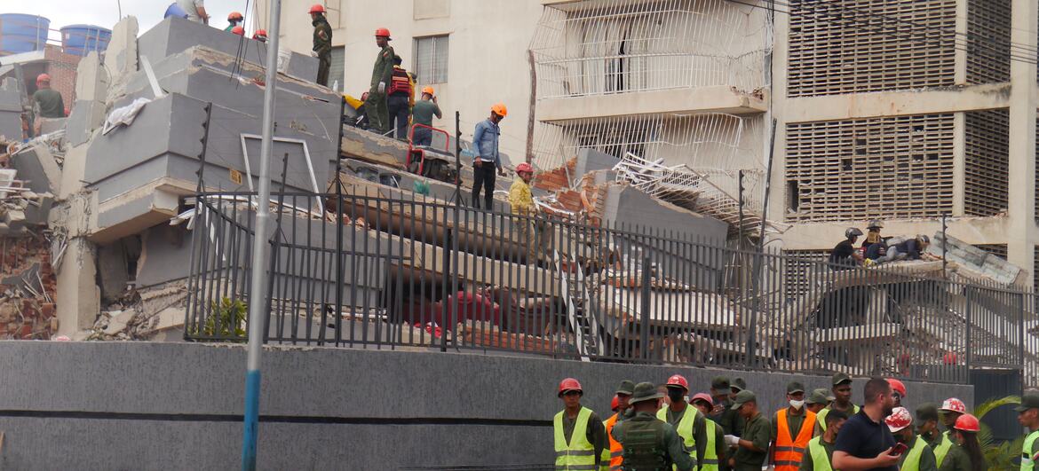 Aftershock Rattles Caracas as Venezuela Earthquake Death Toll Tops 1,700