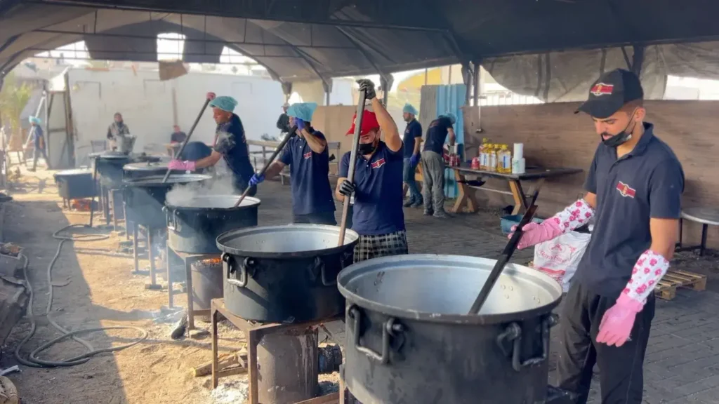 Community Kitchens in Gaza on the Brink as Food Supplies Dwindle