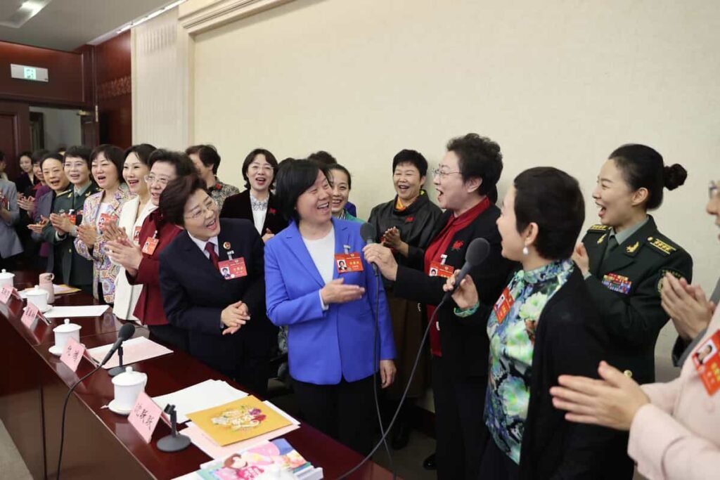Shen Yueyue stresses Xi Jinping's core leadership role