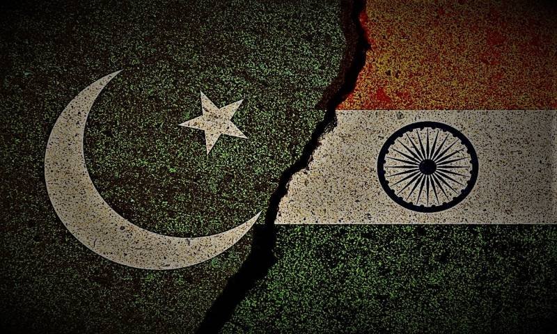 Confrontational Policies of India and Pakistan Under the Nuclear Shadow