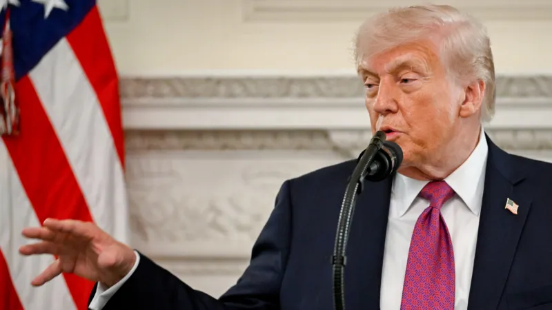 Donald Trump, Iran, US Navy, Strait of Hormuz