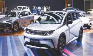 Pakistan Opens Its Biggest Electric Vehicle Expo in Lahore