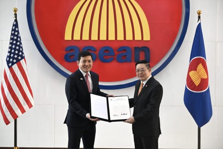 New US Ambassador to ASEAN Presents Credentials to Secretary-General