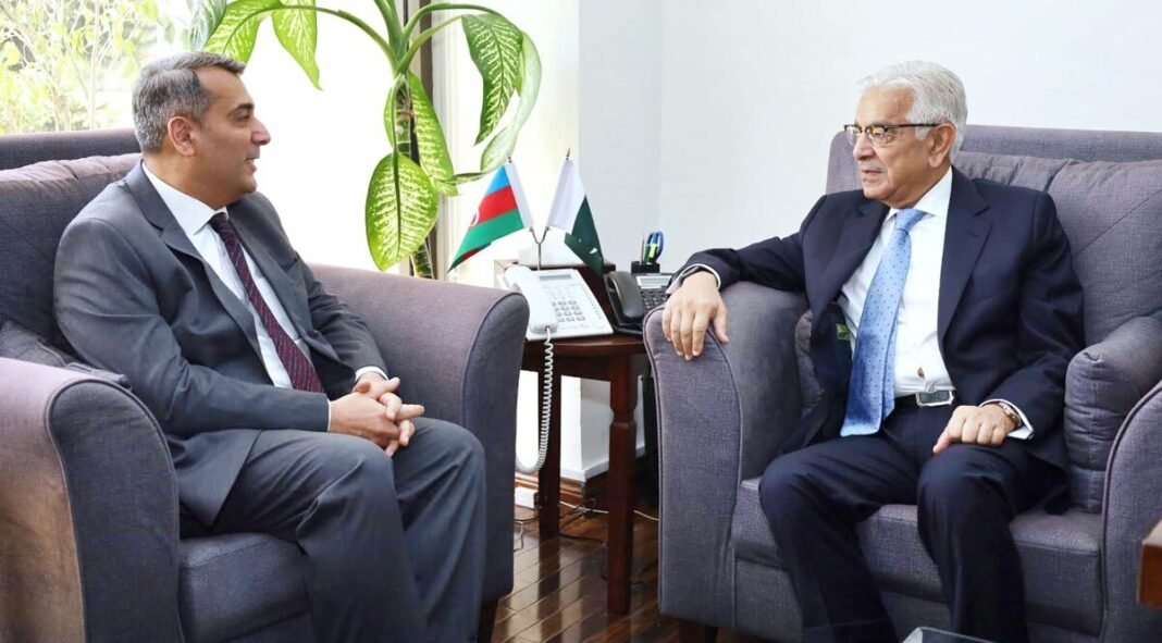 Pakistan, Azerbaijan commits to strengthen defense defense cooperation