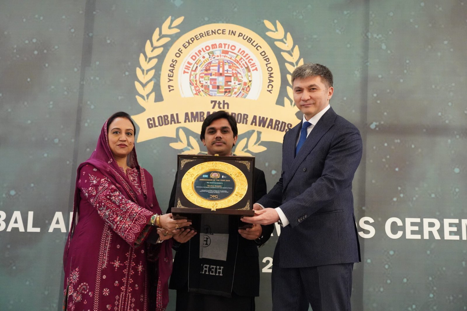 Kazakhstan’s Envoy Honored with ‘Ambassador of the Year’ Title at Global Ambassador Awards Ceremony